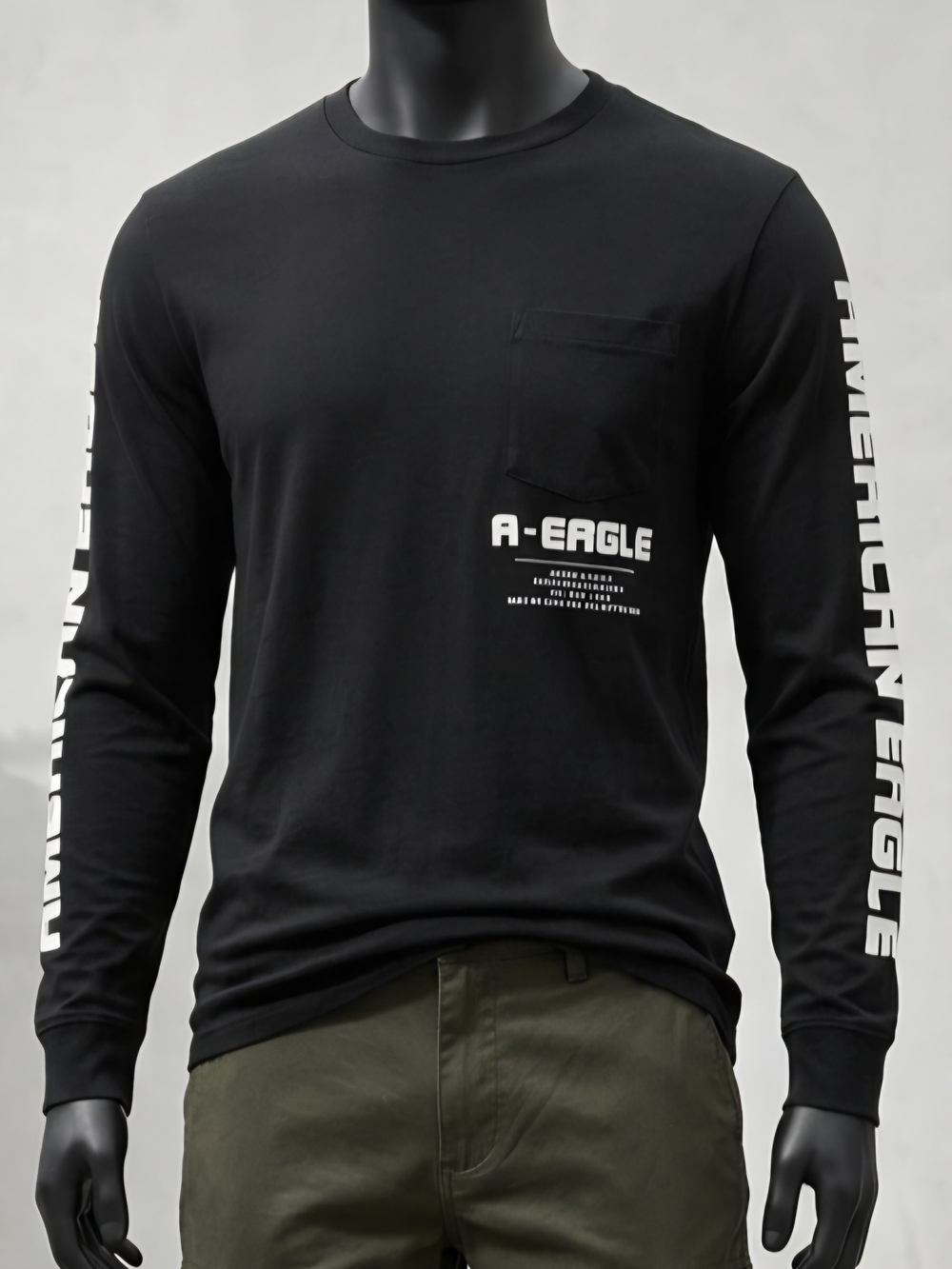 American Eagle Men's Black Long Sleeve Graphic Pocket Tee Shirt Size L